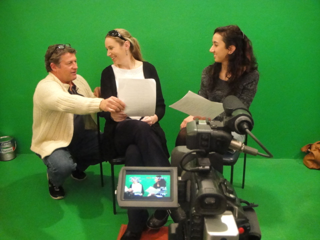 Tutor Peter Phelps working with students during Session 1 of the Screen Intensive masterclass: August 19, 2012
